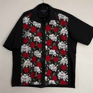 C-Unique Est.1999 Skull & Roses Casual Button Front Shirt Size L